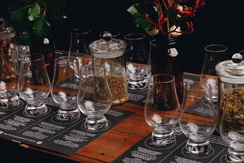 Melbourne History & Whisky Bars Tour - VIC Tourism 3