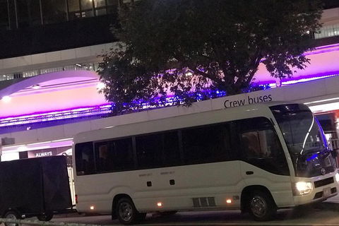 Airport Transfer 8Pax - VIC Tourism 0