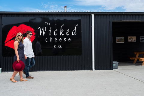 A Sommelier Guided Tour: Thursday Afternoon Wine Gin Cheese & Cocktails - VIC Tourism 1