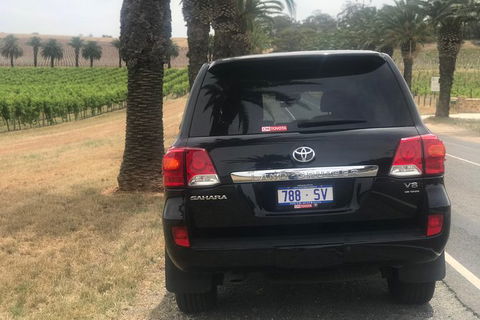 AirPort Transfers & People Mover - VIC Tourism 5