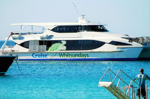 Whitehaven Beach Half-Day Cruises - VIC Tourism 10