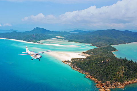 Fly & Cruise Package With Lunch - VIC Tourism 9