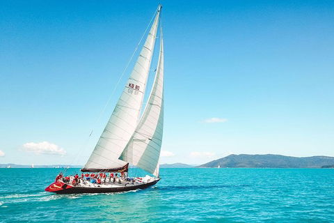 Condor Whitsundays Maxi Sailing (2 Days 2 Nights) - Single Bed - VIC Tourism 0