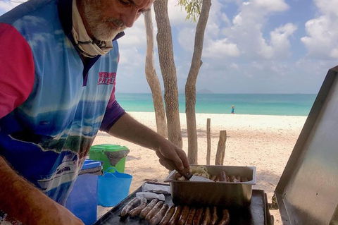Whitehaven Beach And Hill Inlet | Awesome Beach BBQ | Family Friendly - VIC Tourism 2