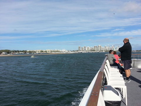Lunch Buffet Cruise On The Gold Coast - VIC Tourism 4
