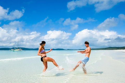 2-Night Whitsunday Islands All-Inclusive Sailing Tour From Airlie Beach - VIC Tourism 4