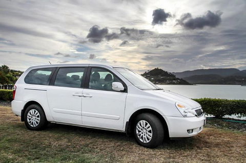 Shuttle From Proserpine Airport To Airlie Beach - VIC Tourism 6