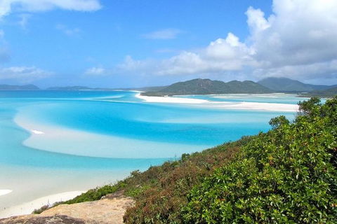 Whitsundays Sailing 2-Day Adventure - VIC Tourism 0