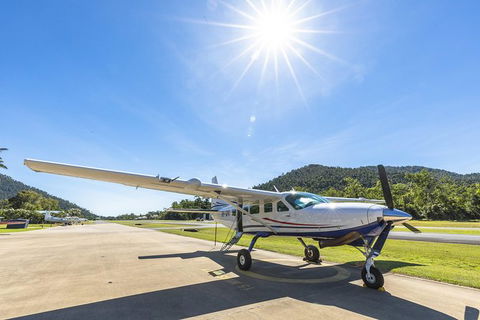 Scenic Flight - Great Barrier Reef, Heart Reef, Whitehaven Beach & Hill Inlet! - VIC Tourism 3