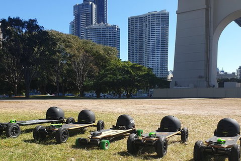E-Skate Experience - Brisbane River - VIC Tourism 1