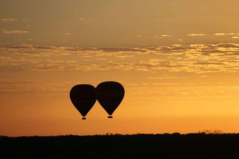 Early Morning Ballooning In Alice Springs - VIC Tourism 0