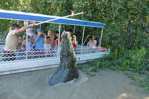 Jumping Croc Cruise - VIC Tourism 1