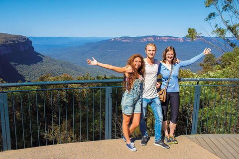All-Inclusive Blue Mountains Day Trip With River Cruise - VIC Tourism 0