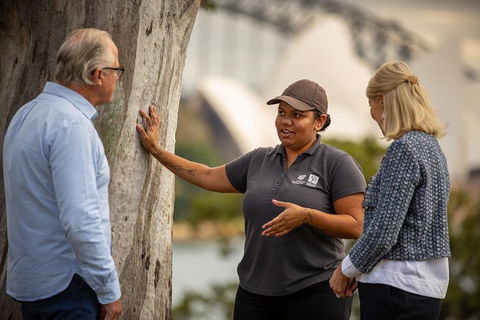 Aboriginal Heritage Tour At The Royal Botanic Garden Sydney - VIC Tourism 4
