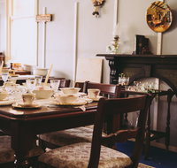 Carmen's Collectables - VIC Tourism