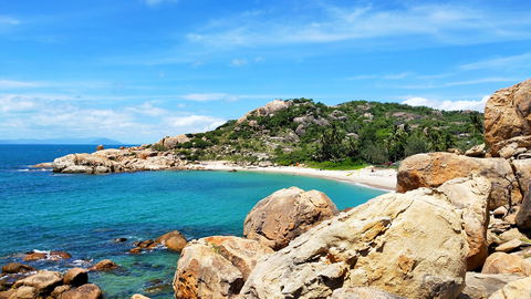 Horseshoe Bay - Bowen - VIC Tourism 1