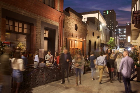 Peel Street - VIC Tourism 0