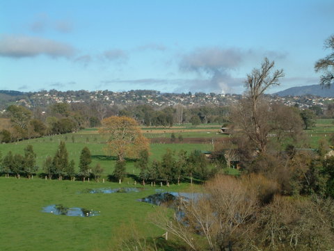 Tumut - VIC Tourism 0