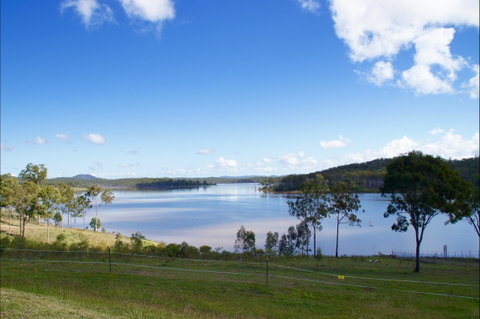 Bundaberg North Burnett Region Dams - VIC Tourism 1