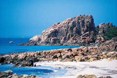 Castle Bay - VIC Tourism 2