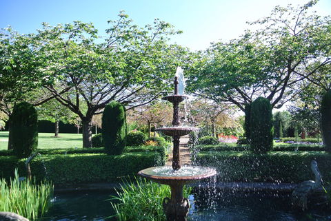 Fifth Chapter Estate - VIC Tourism 0