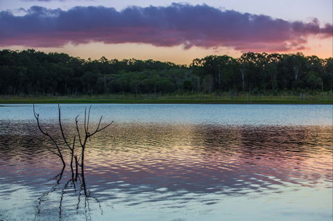 Lake Samsonvale - VIC Tourism 1