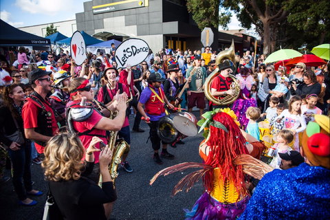 Mount Hawthorn - VIC Tourism 0
