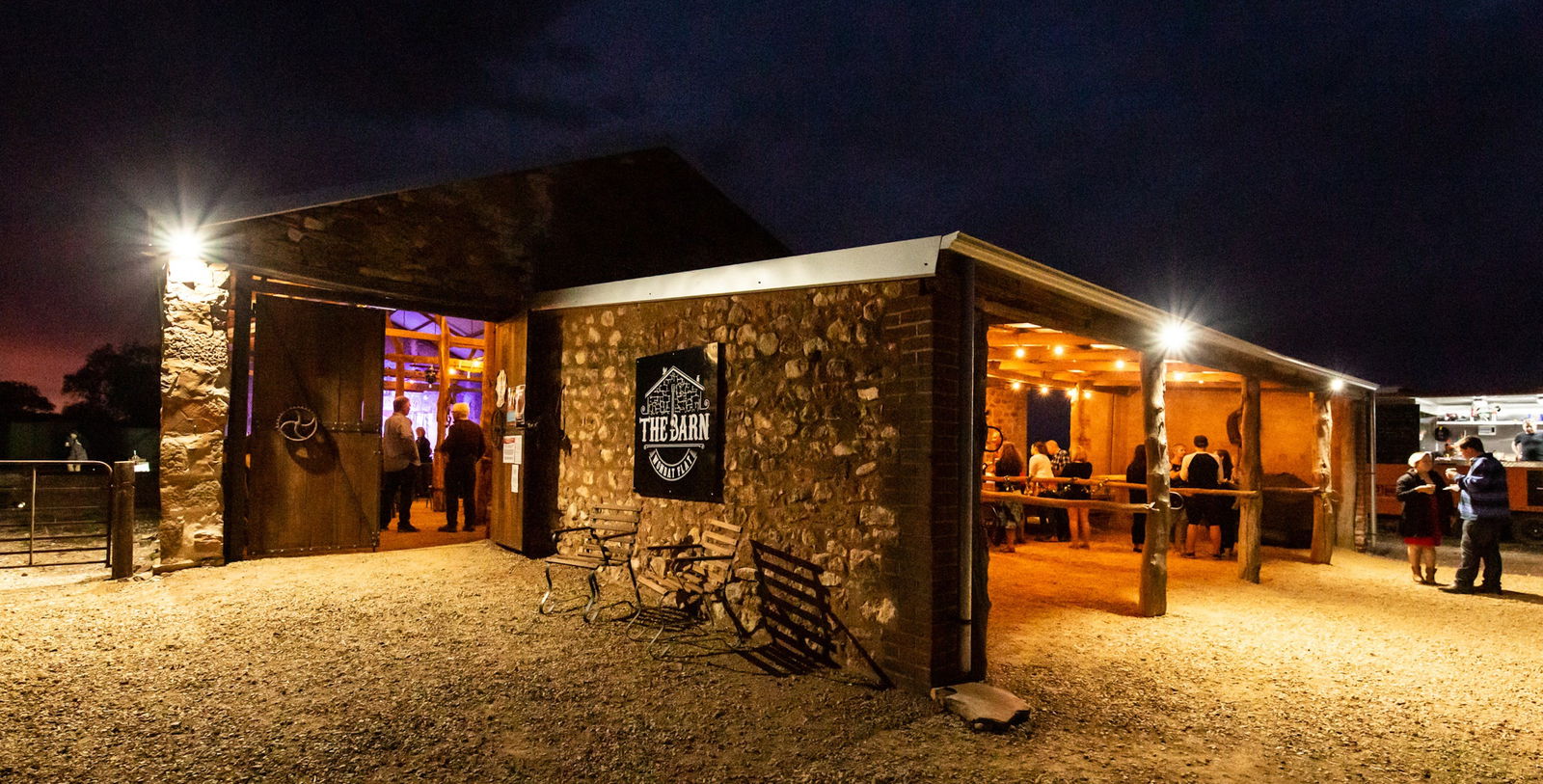 Australia Plains SA VIC Tourism