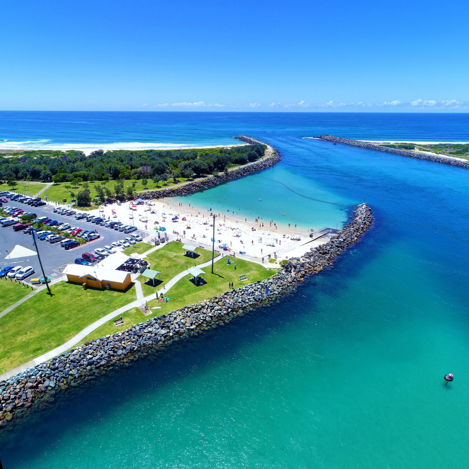 Tuncurry NSW VIC Tourism