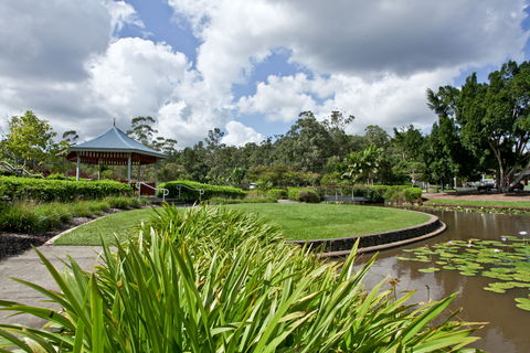 Underwood Park - VIC Tourism 0