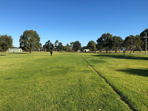 Yakka Park - VIC Tourism 1