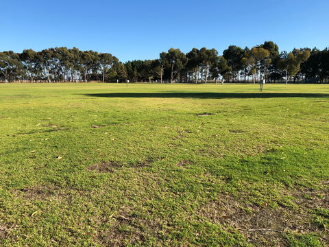 Yakka Park - VIC Tourism 2