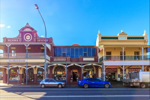 Berry - VIC Tourism 0