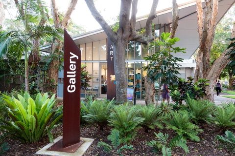 Caloundra Regional Art Gallery - VIC Tourism 0