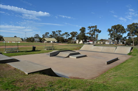 Cleve Sporting Facilities - VIC Tourism 1