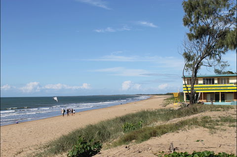 Coral Coast Pathways (Moore Park Beach Section) - VIC Tourism 0