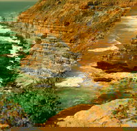 Island Rock and Natural Bridge - VIC Tourism