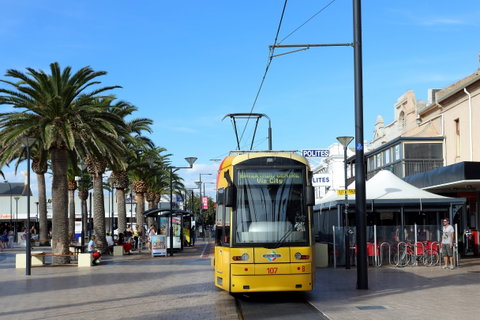 Jetty Road Glenelg - VIC Tourism 1