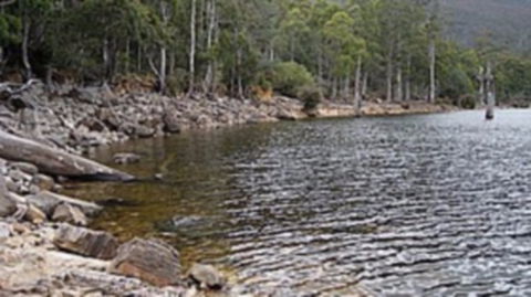 Lake Rowallan - VIC Tourism 0