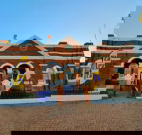 Cobar Visitor Information Centre - VIC Tourism