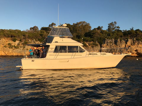Cruising The  Swan River In At Sunset With Boutique Cruise - VIC Tourism 0
