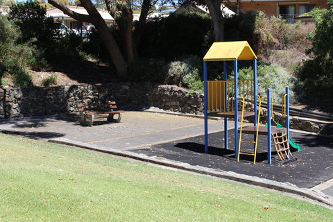 Flinders Park Playground - VIC Tourism 1