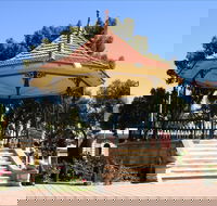 Gladstone Square - VIC Tourism