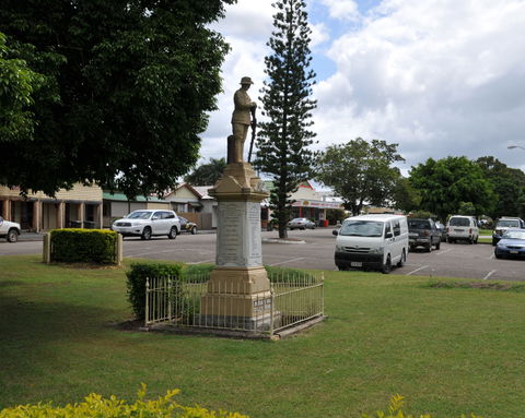 Miriam Vale War Memorial - VIC Tourism 0