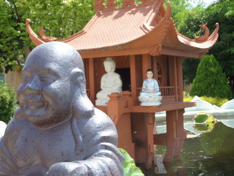 Sakyamuni Buddhist Centre/Van Hanh Monastery - VIC Tourism 1