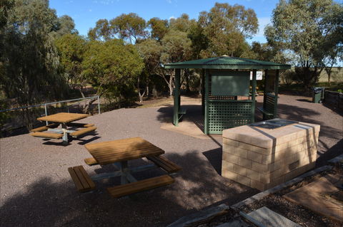 Yeldulknie Weir & Reservoir - VIC Tourism 2