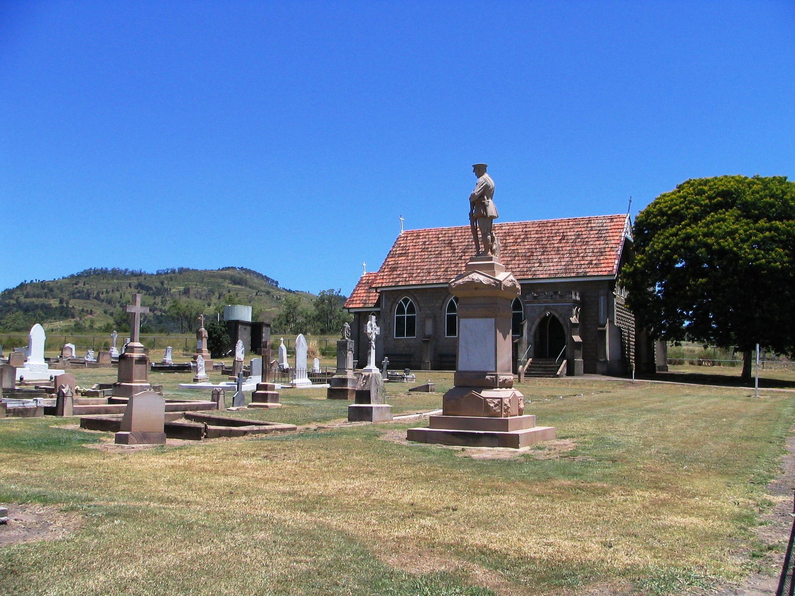 Grantham QLD VIC Tourism