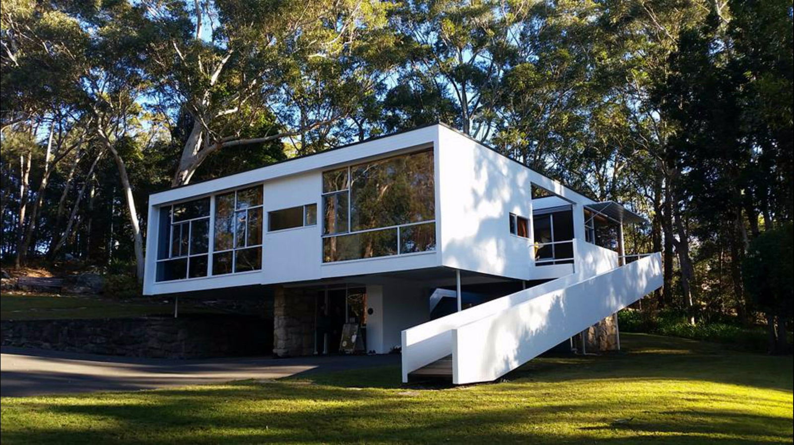 Normanhurst NSW VIC Tourism