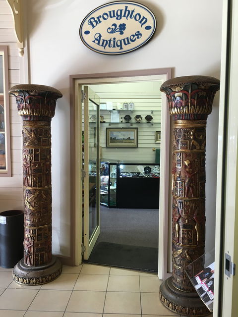 Broughton Antiques - VIC Tourism 1