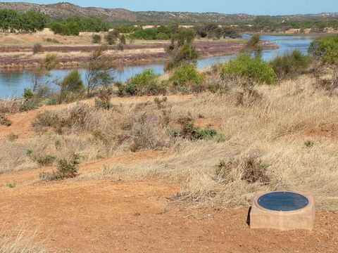 Greenough River Mouth And Devlin Pool - VIC Tourism 0